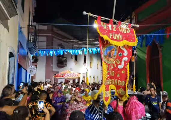 Maracatu Nação Leão Coroado de Olinda lança websérie no youtube