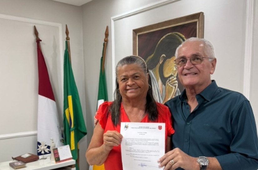 Tia Júlia fortalece equipe de governo e nomeia Marcos Rêgo como novo secretário de Planejamento