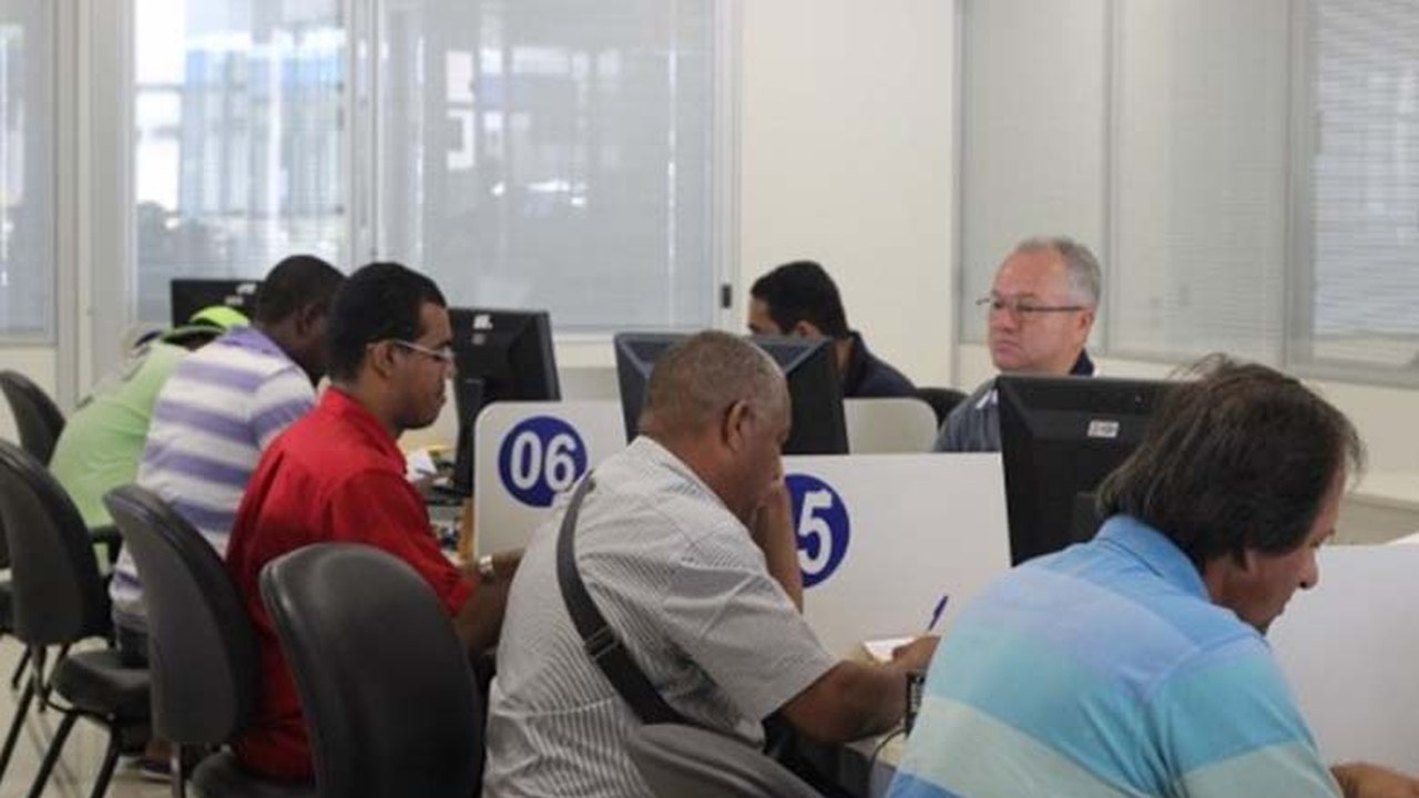 Procon Alagoas realiza atendimento e fiscalização em mais uma edição do Governo Presente