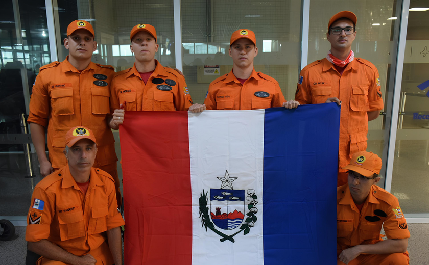 Bombeiros enviados para combater queimadas no Norte do Brasil retornam para Alagoas