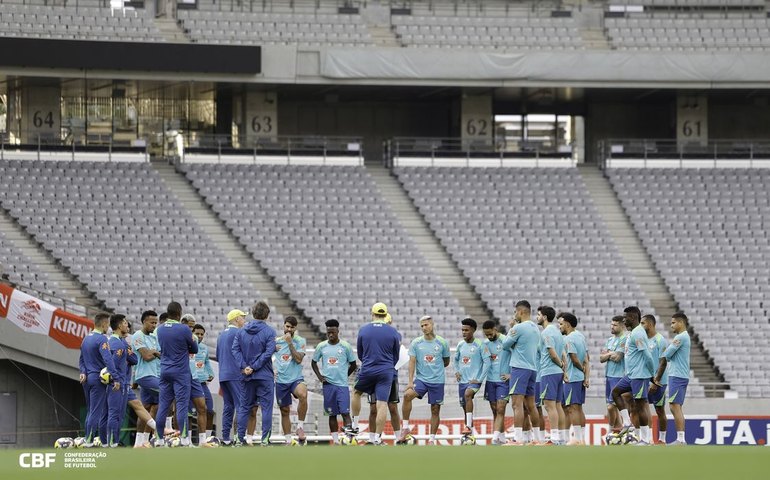 Ancelotti diz que seleção brasileira ainda está aberta a experiências