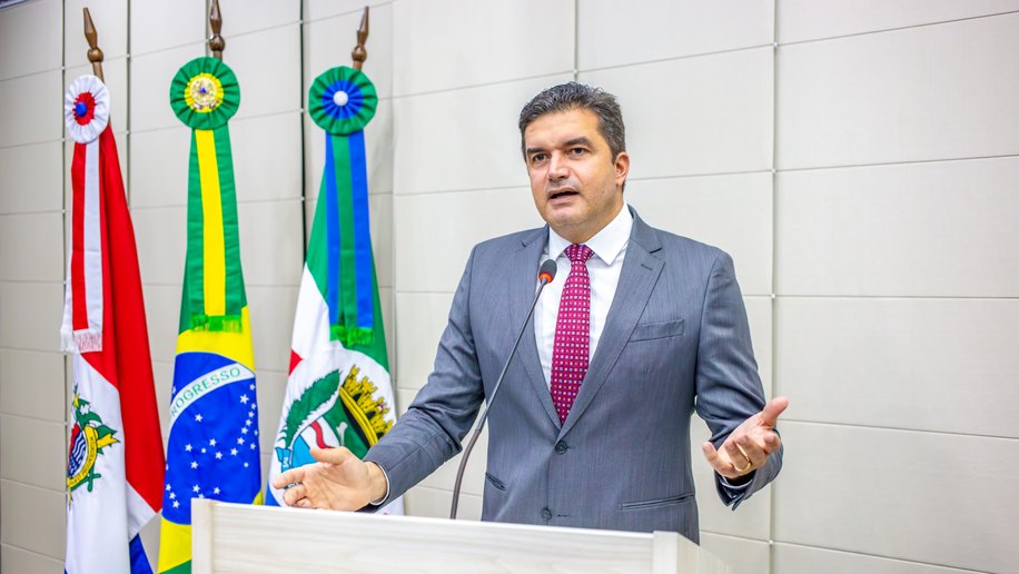 Cobrança ilegal: taxa de esgoto pela BRK é motivo de denúncia de Rui na Câmara