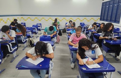 12° Concurso de Redações tem início com aplicação de provas