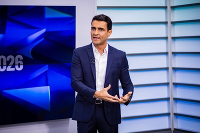 Veículos de comunicação ligados a JHC são retirados do ar pela Justiça por favorecer sua campanha e atacar adversários