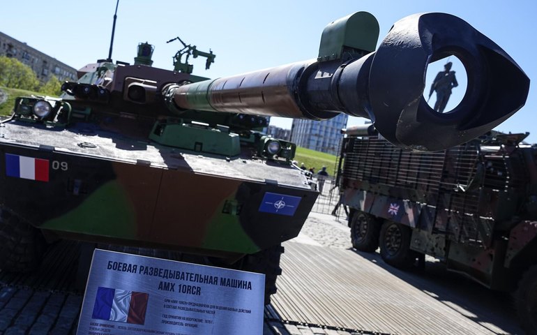 Tanques franceses 'se transformam em cinzas' e perdem o sentido de uso, dizem soldados ucranianos