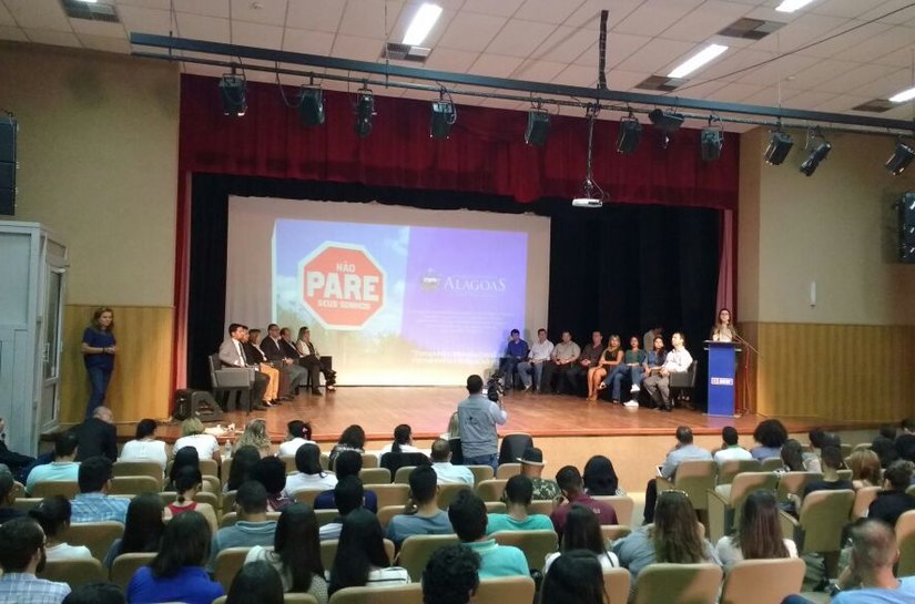Assembleia realiza audiência em Arapiraca sobre transporte e moradia estudantil