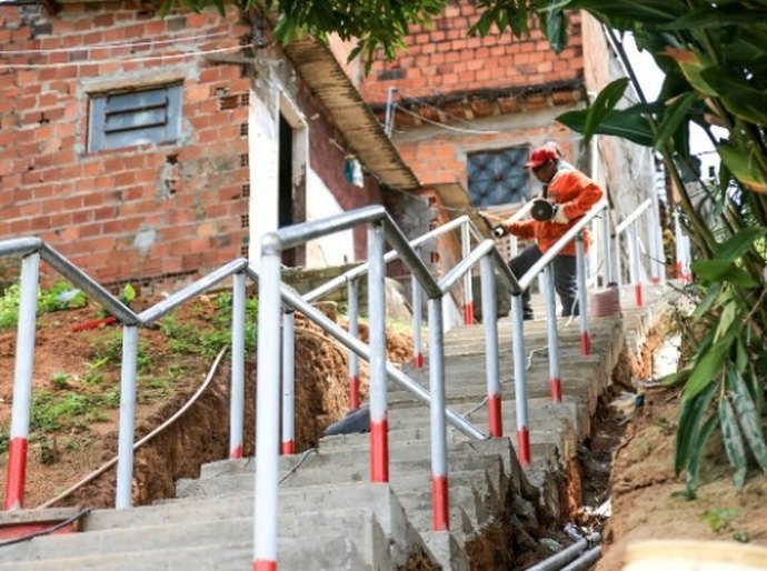 Obras na grota da Iraci estão quase concluídas