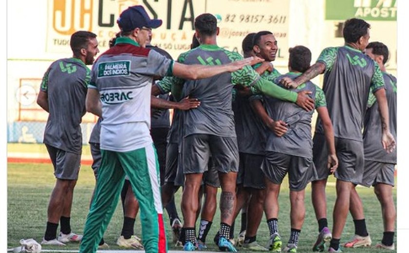 Fernando Tonet relaciona 22 jogadores do CSE para estreia no Alagoano; Ibson Melo é desfalque