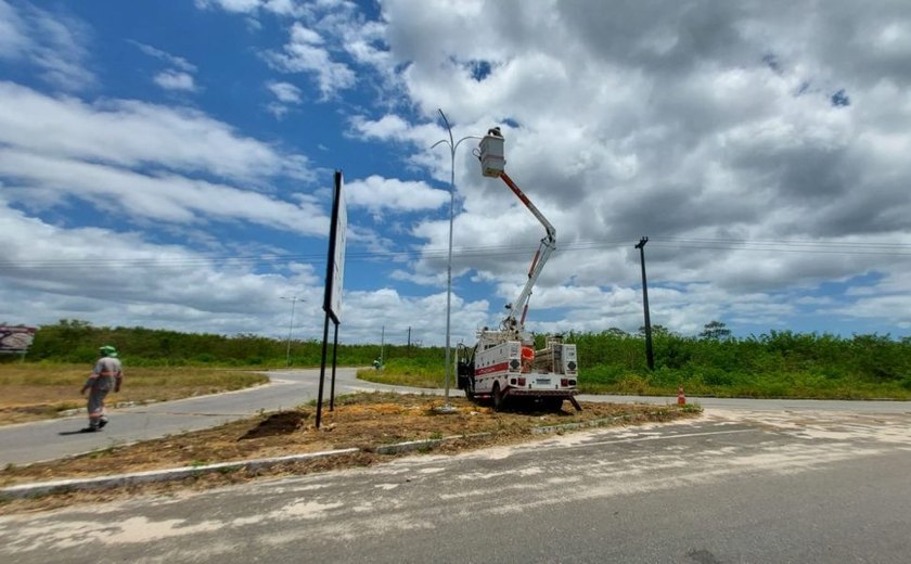 Iluminação da rotatória do Trevo da PAISA se torna realidade em Penedo