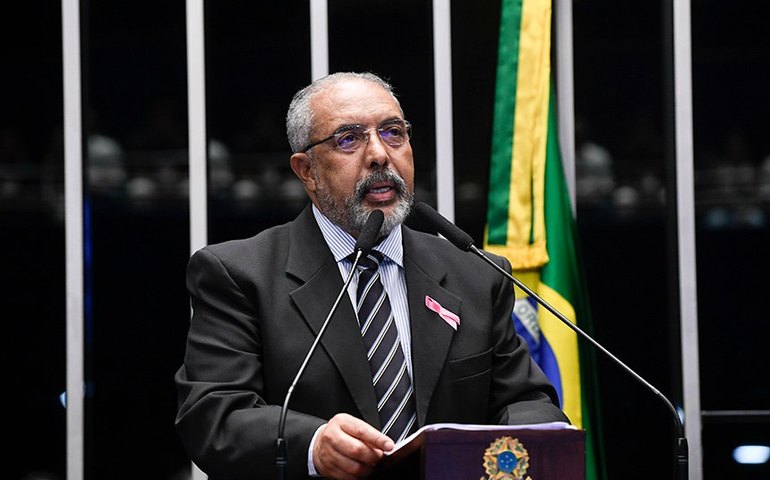 Paim lamenta conflito entre Hamas e Israel e mostra preocupação com seca no AM
