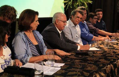 Arapiraca: emoção e agradecimentos marcam a cerimônia de posse dos gestores escolares municipais