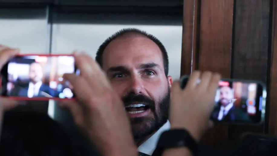 STF inicia sessão que vai decidir se Eduardo Bolsonaro será condenado