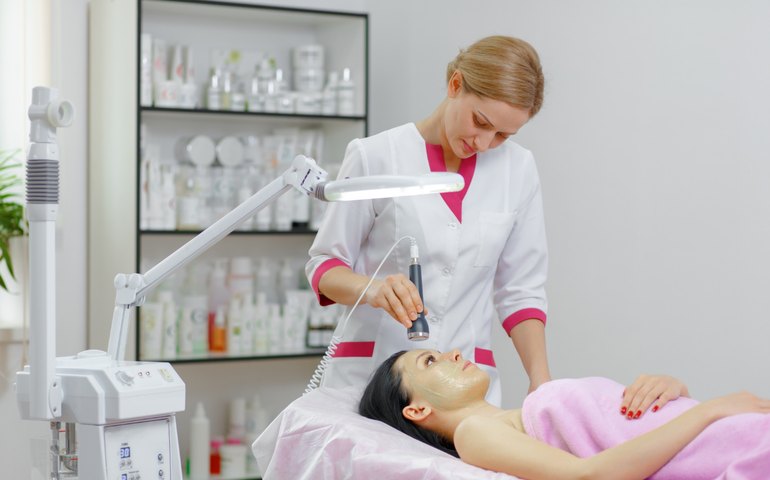 Equilíbrio entre estética e saúde desafia pacientes e profissionais