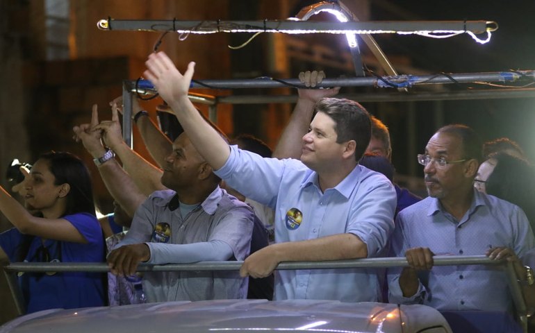 Maceió: No Henrique Equelman e Alto da Alegria, Davi conclama o povo à vitória no domingo