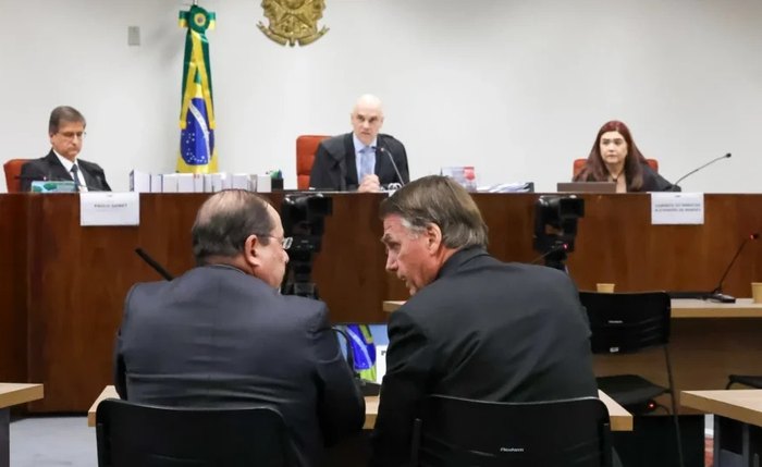 Bolsonaro durante interrogatório no STF