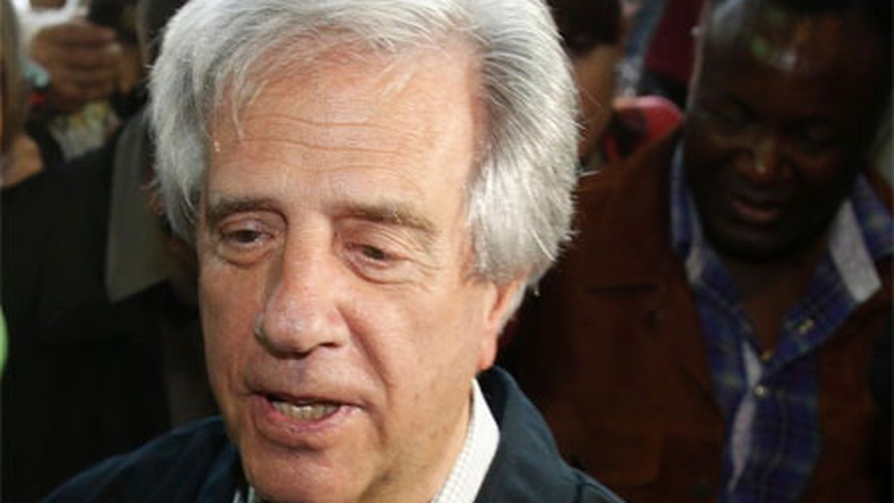 Uruguaios elegem Tabaré Vázquez sucessor de Mujica
