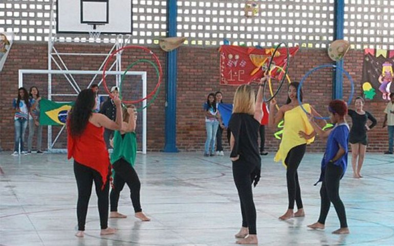 Comunidades quilombolas de Arapiraca recebem 48 toneladas de sementes