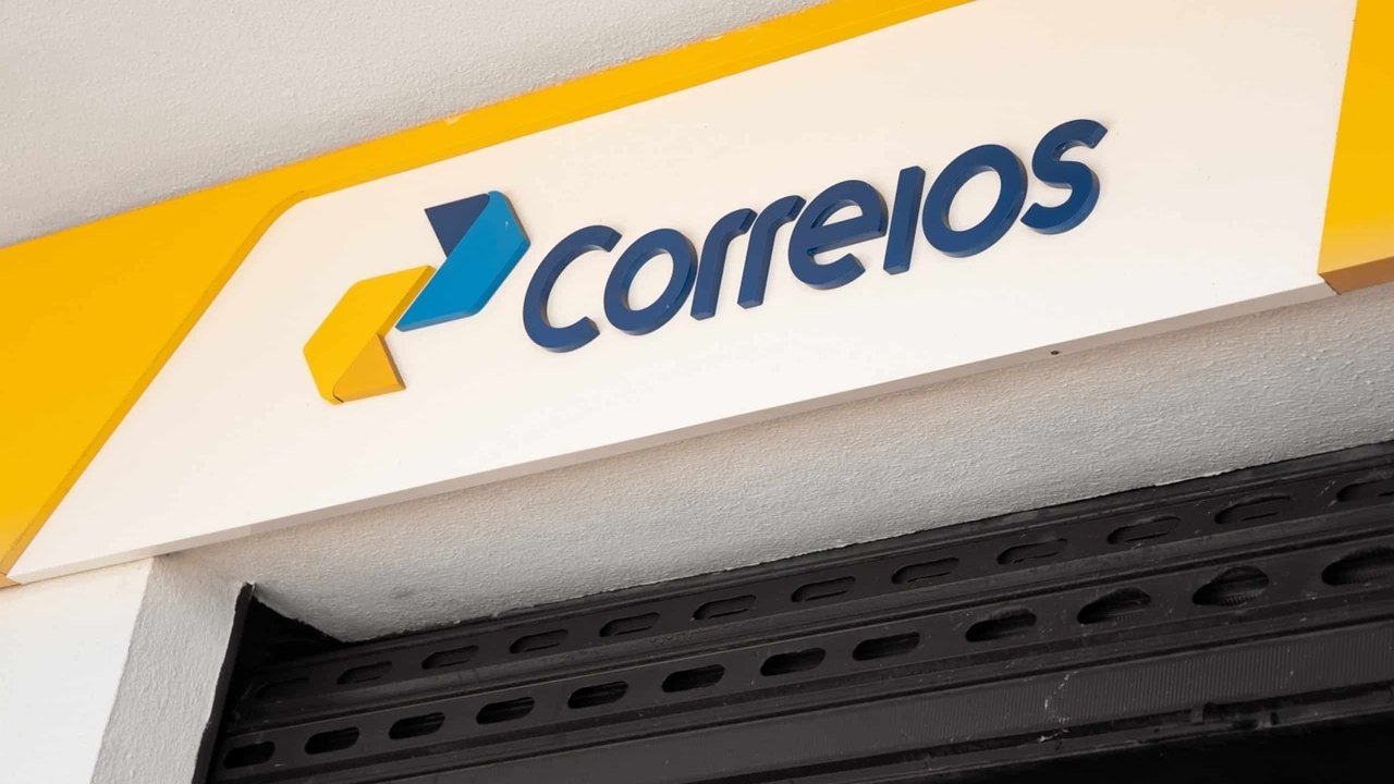 Correios suspendem parte de reestruturação e adiam fechamento de agências em busca de R$ 7 bilhões