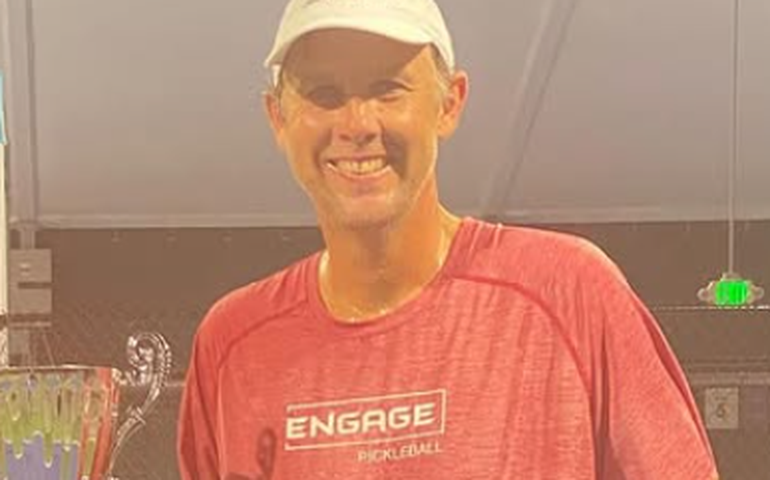 Jaime Oncins reclama de árbitro na Copa Davis contra a França: 'É preciso ter 100% de certeza'