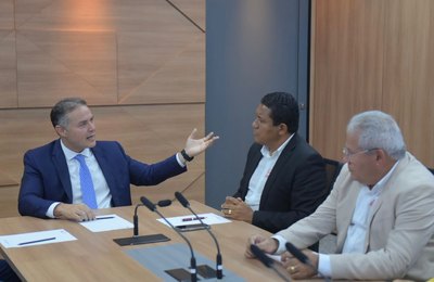 Prefeito Júlio Cezar e Renan Filho anunciam duplicação de trechos da BR-316 em Palmeira