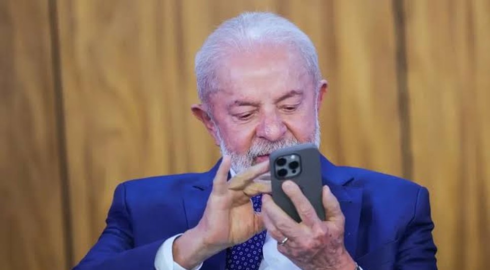 Área técnica do TSE afirmou não ser possível identificar disparo de fake news em canal de WhatsApp pró-Lula