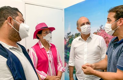 Deputada Tereza Nelma visita locais de Penedo beneficiados com emenda parlamentar de sua autoria