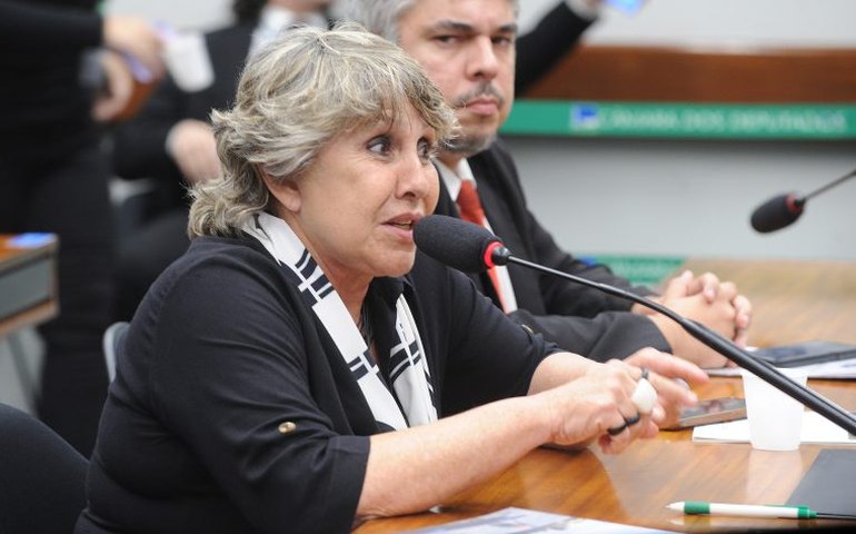 Comissão debate reformas trabalhista e previdenciária e lei sobre terceirizações