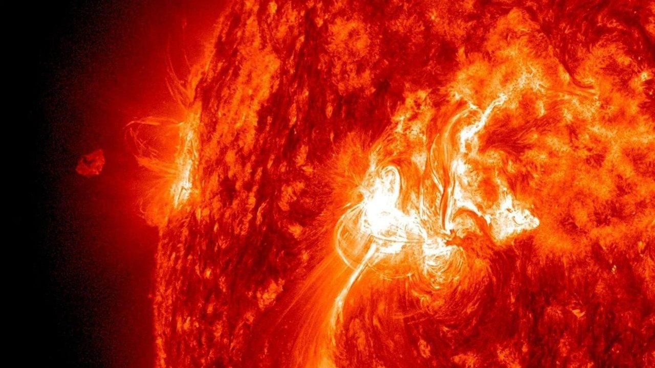 Astrônomos russos identificam iceberg em mancha solar que multiplica erupções solares
