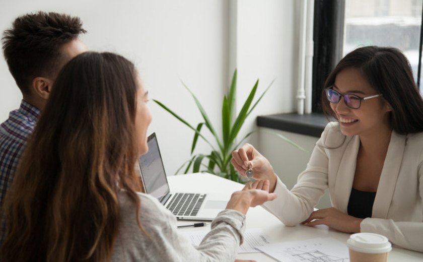 Com o setor em expansão, aumentam oportunidades de trabalho para corretor de imóveis no Brasil