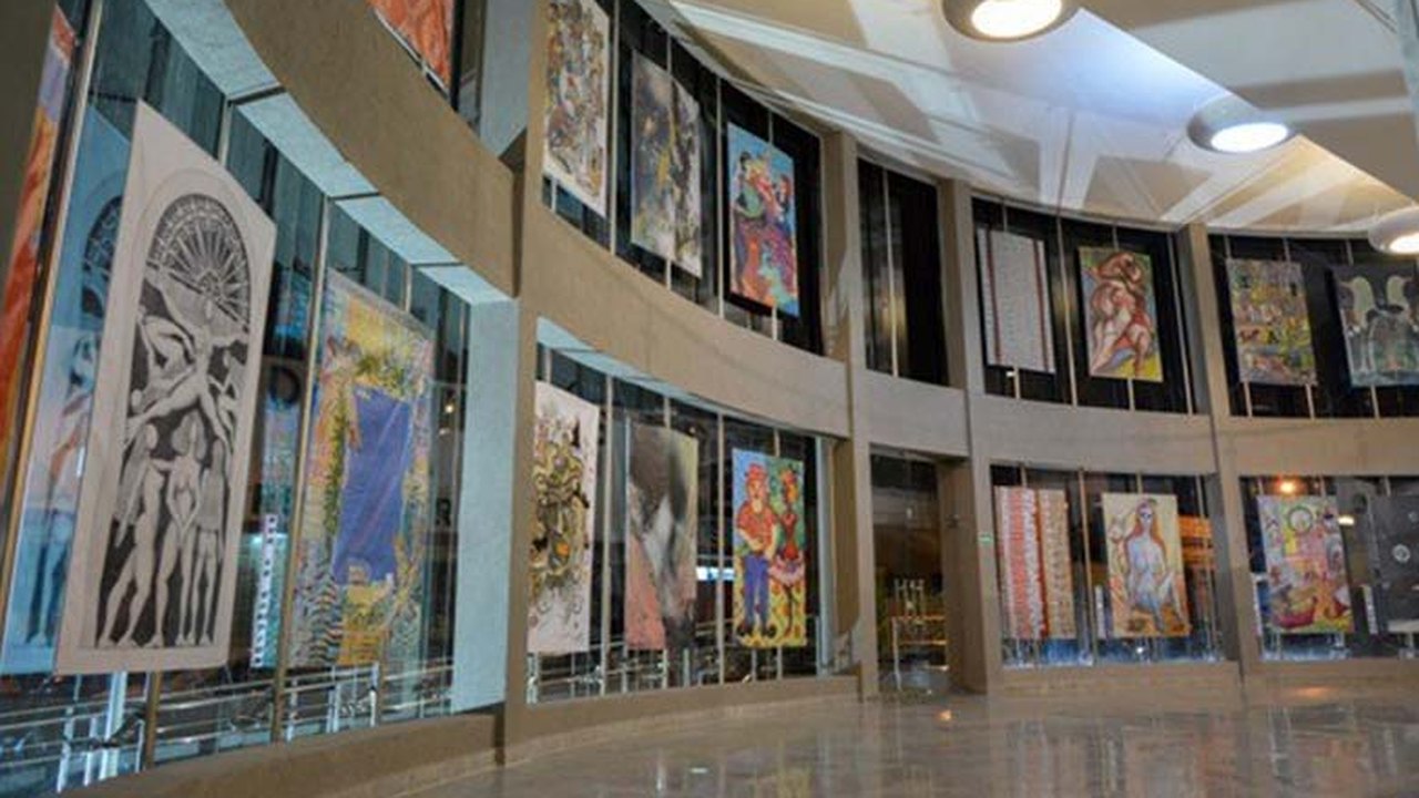 Exposição ‘Amostra Grátis’ pode ser vista até 30 de agosto no Teatro Deodoro