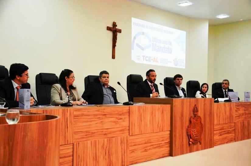 “Último ano de mandato” reúne gestores do Grupo Regional III em Penedo