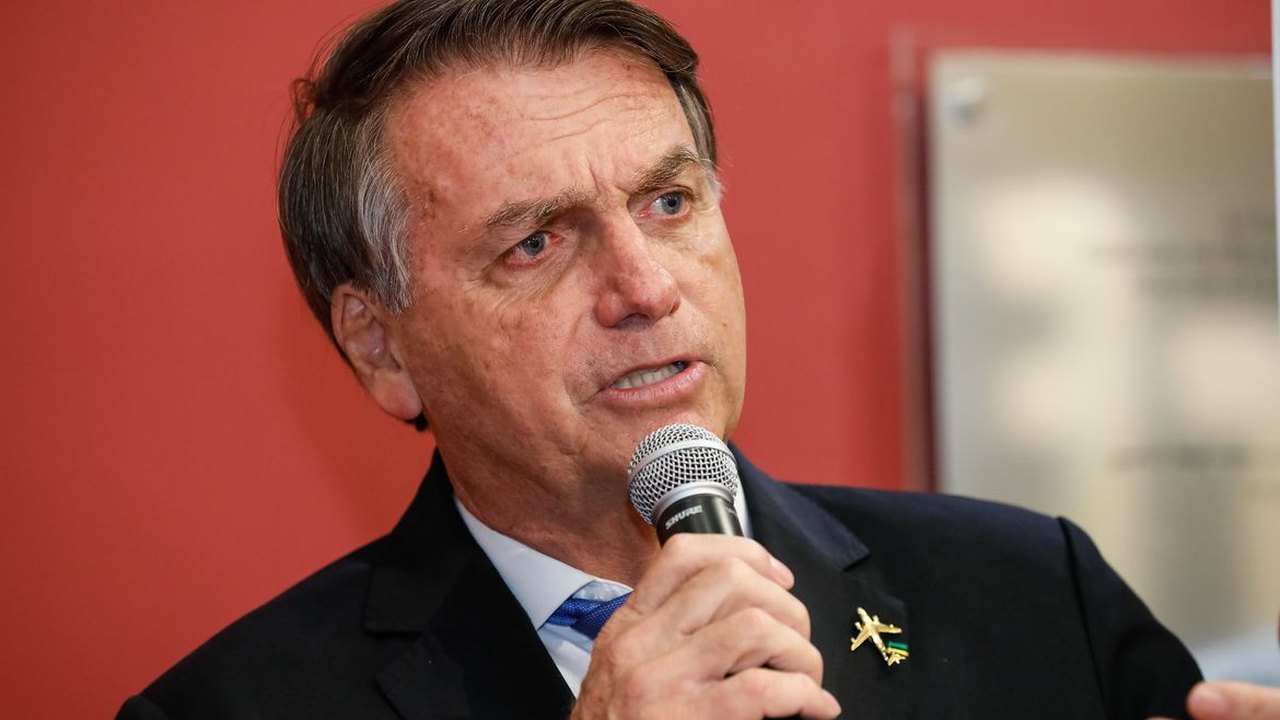 Governo do DF estuda alas da Papuda para possível prisão de Bolsonaro e monitora saúde do ex-presidente