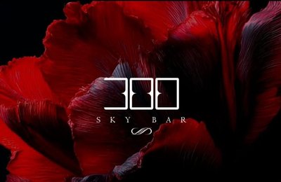 Sábado no 300 Sky Bar: Dorsa conduz a trilha sonora de uma noite acima de São Paulo