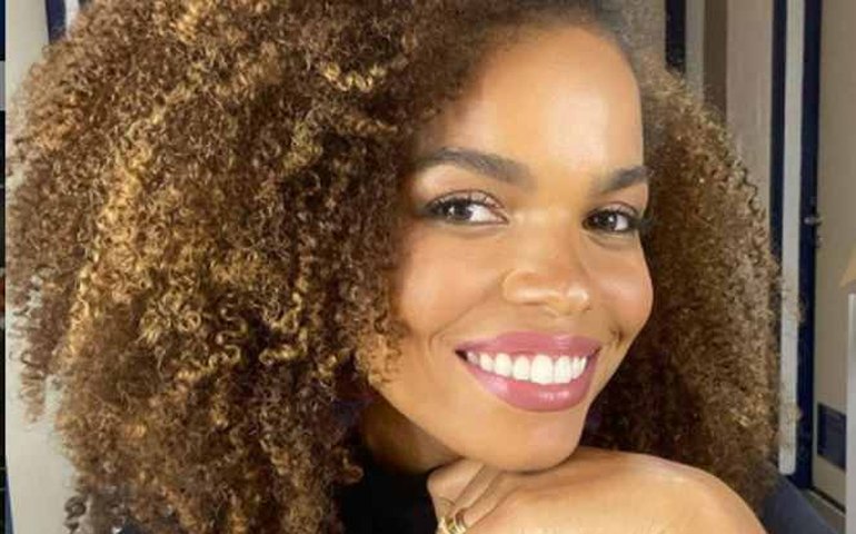 Jeniffer Nascimento faz alerta após ter reação alérgica com lagosta: 'Desesperador'