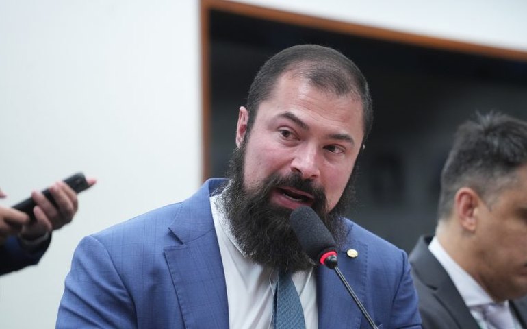 Comissão aprova concurso obrigatório na PF e Polícias Civis quando vagas superarem 5% do efetivo