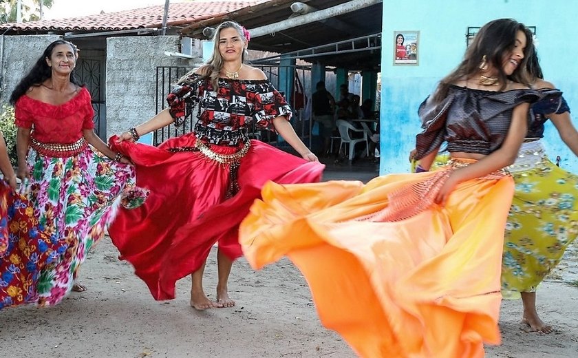 Polícia não confirma mortes relacionadas a doces distribuídos por ciganos em Alagoas