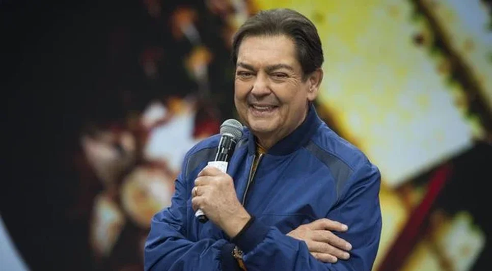 Após 15 dias hospitalizado, Faustão apresenta piora e é incluído na fila do transplante de coração