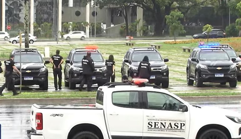 2 mil PMs vão reforçar segurança na Esplanada no dia 8 de janeiro