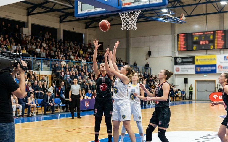 TV Brasil transmite Sesi Araraquara x Sampaio Basquete neste domingo