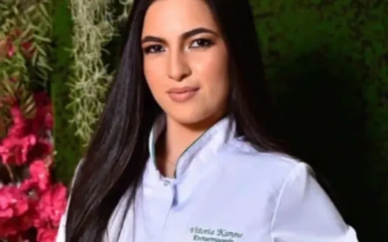 Sepultamento de estudante de enfermagem é marcado por comoção e pedidos de Justiça em Arapiraca