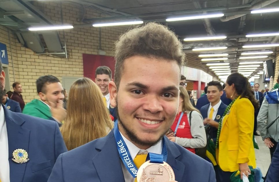 GABRIEL VIEIRA FIES