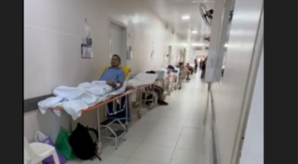 Pacientes denunciam espera em corredores e pedem ampliação de leitos na unidade regional