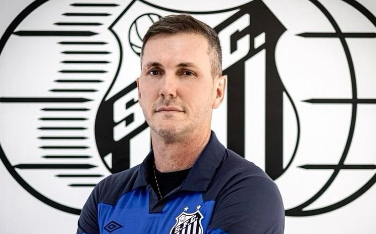Paulo Turra assume o comando do Vitória de Guimarães após passagem frustrante pelo Santos