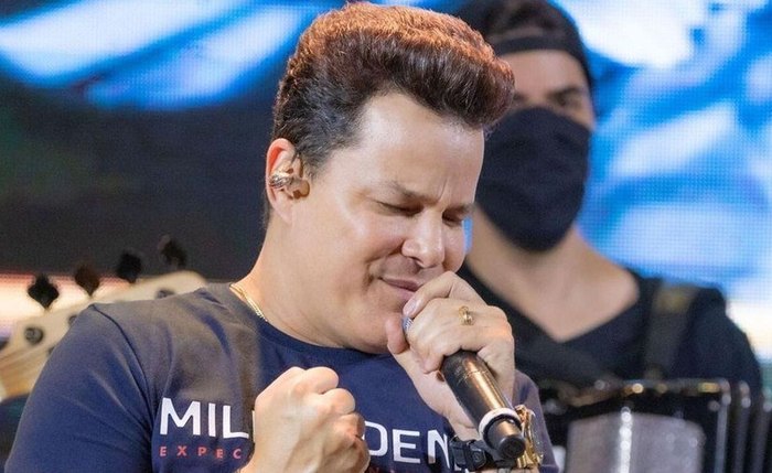 João Neto faz dupla sertaneja com Frederico