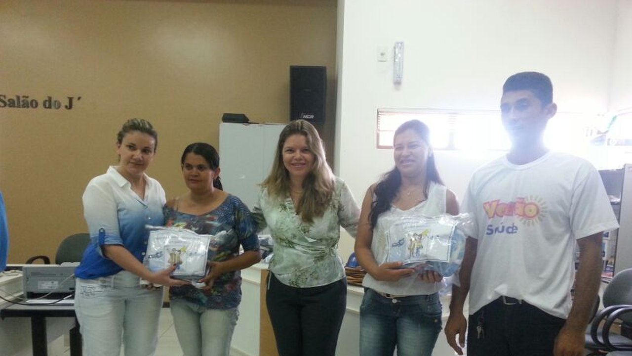 Girau entrega kits para agentes de saúde‏