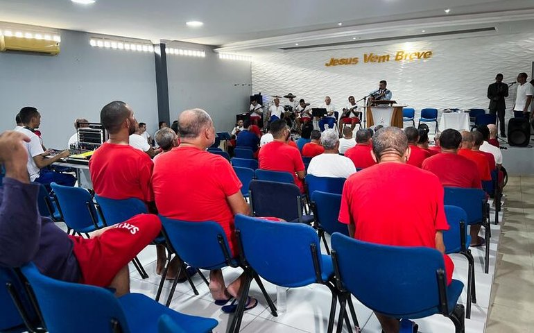 Seris promove ações de acesso à religião para os reeducandos em AL