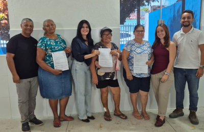 Secretaria de Habitação entrega de documentação do Programa Municipal Minha Casa Renovada no Distrito Luziápolis