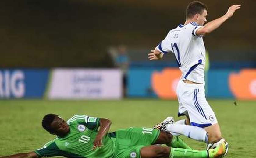 Nigéria bate a Bósnia e fica perto da classificação: 1 a 0
