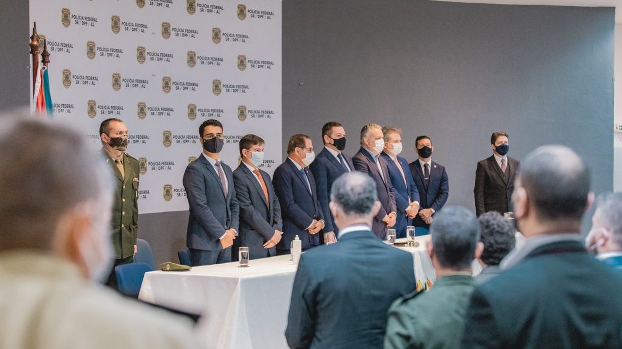 Delegados da PF dizem que trabalham para derrubar veto de Bolsonaro a reajuste