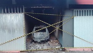 carro-incendio-motel-25012021.jpg / Foto: Redes sociais
